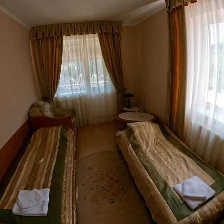 מלון Готель Мараморош 3*