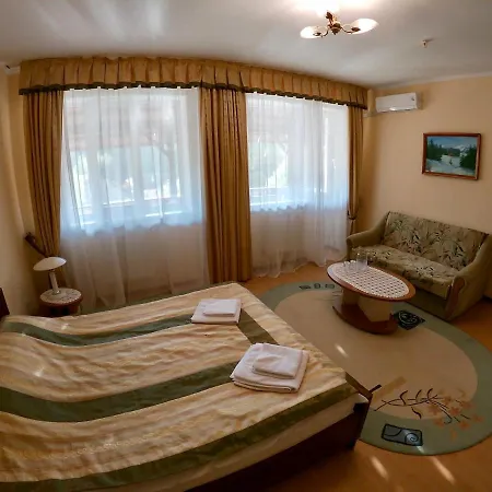 מלון Готель Мараморош שאיאן